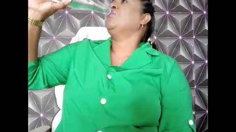 indiandelia online show from October 26, 10:54 am