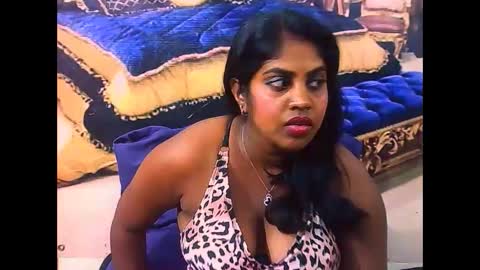 indiandiva27 online show from February 6, 4:43 pm