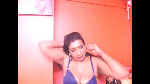 indiansarika65 online show from March 8, 2:04 am