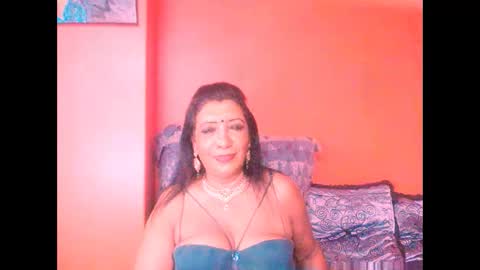 indiansarika65 online show from September 26, 7:44 pm