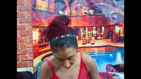 indiansexybutt4u2luv online show from June 4, 6:40 am