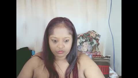 Snapshot of indiantasha chatting on December 23, 6:58 pm indiantasha online show from December 23, 6:58 pm