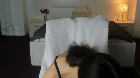 Ines Lyn online show from January 12, 6:06 am