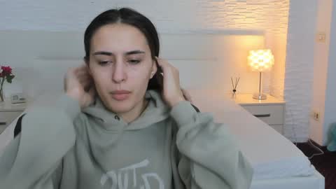 Ines Lyn online show from January 31, 3:20 am