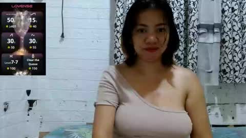 Infinitythegoddess online show from October 3, 4:45 pm