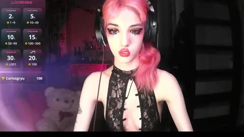 Snapshot of ink_pleasure chatting on October 15, 1:08 am Pleasure With Rita online show from October 15, 1:08 am