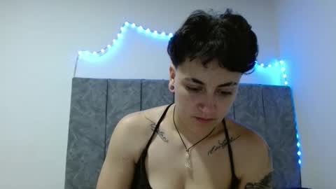 lyan onlyfans n linda online show from September 21, 11:47 pm