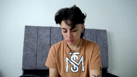 lyan onlyfans n linda online show from January 10, 5:06 pm