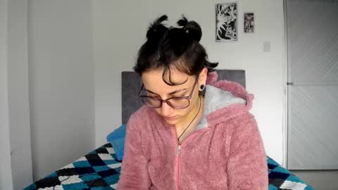 lyan onlyfans n linda online show from February 3, 4:56 pm