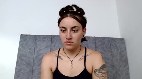 lyan onlyfans n linda online show from October 13, 7:27 pm