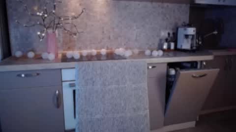 Lina online show from September 25, 2:05 pm