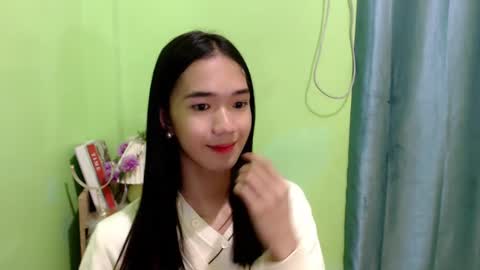 Reign online show from March 8, 6:41 am