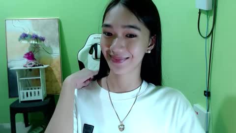 Reign online show from September 9, 4:40 pm