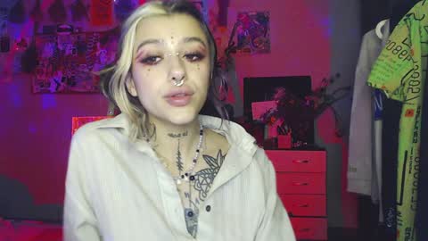 Insunnity666 online show from December 16, 10:03 pm