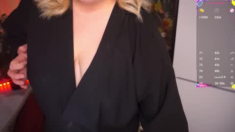 Irena Barr online show from October 26, 8:15 pm