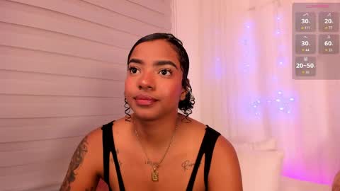 iris_hottt0 online show from May 7, 2:49 am