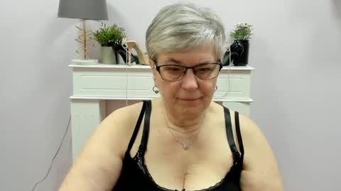 I R I S online show from March 24, 7:25 am