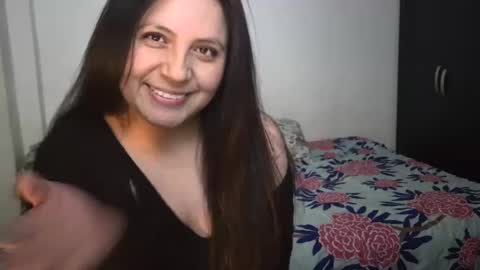 Snapshot of irissex07 chatting on September 20, 1:49 am    YOU IRIS      online show from September 20, 1:49 am