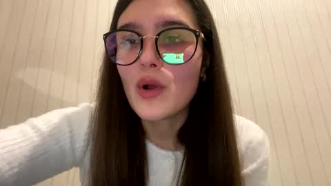 Snapshot of irisss31 chatting on February 26, 7:29 pm irisss31 online show from February 26, 7:29 pm