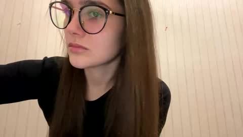 Snapshot of irisss31 chatting on January 3, 5:20 pm irisss31 online show from January 3, 5:20 pm