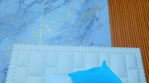 Snapshot of irresistiblemilf chatting on September 24, 12:37 pm Sandy online show from September 24, 12:37 pm
