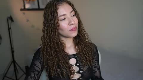 isa_____ online show from February 24, 1:16 am