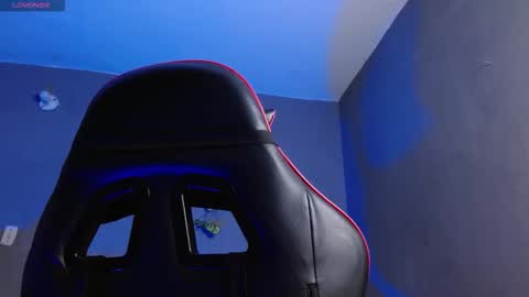 isa_salvatore online show from February 3, 6:23 pm