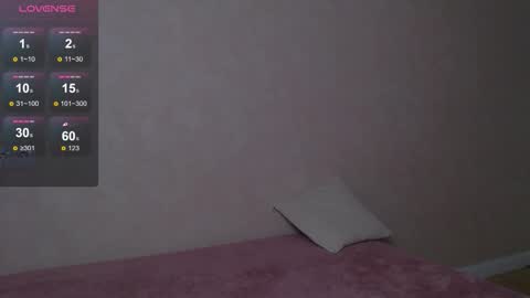 Bella online show from November 25, 1:46 pm