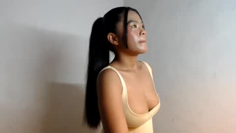 Isabell online show from June 23, 9:24 pm