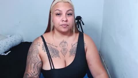  estefania online show from April 10, 4:46 pm