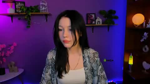isabella misis online show from May 20, 11:07 am
