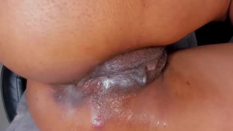 isabella online show from February 1, 1:59 am