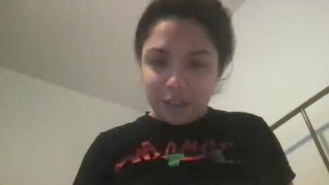 isabellaelizabeth online show from December 4, 5:46 pm