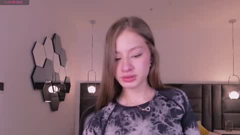 Isabella Moretti online show from July 19, 5:20 am