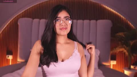 Isa  online show from March 5, 4:41 am