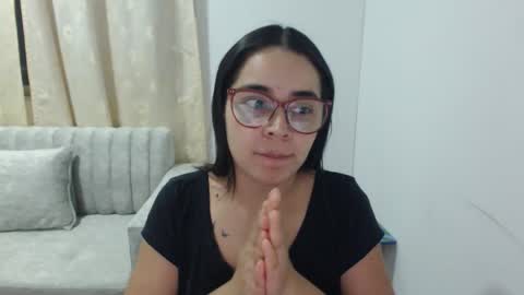 Emma online show from February 20, 4:00 am