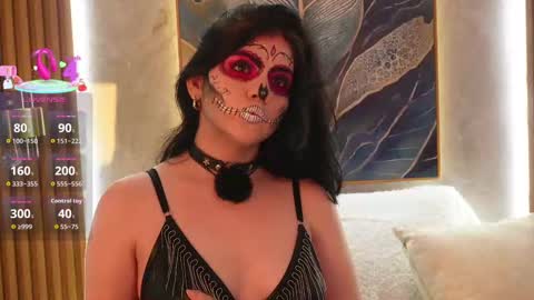 Snapshot of issa_baby_ chatting on November 1, 3:21 am issa baby online show from November 1, 3:21 am