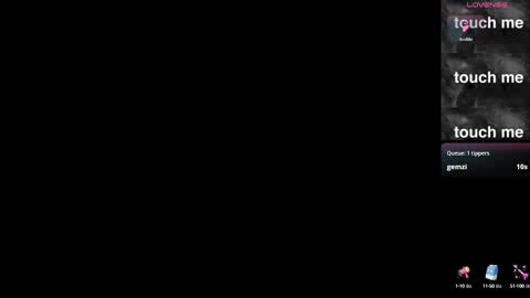 Issie online show from March 4, 7:11 pm