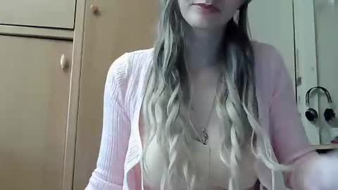 ivetta911 online show from November 6, 9:04 am