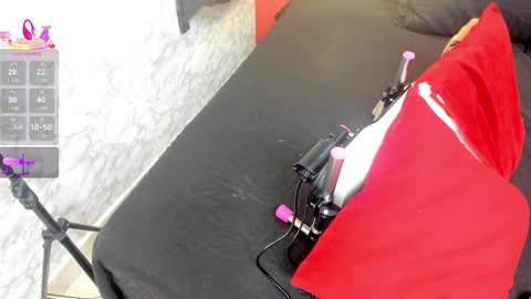 Ivis  online show from March 26, 12:40 pm