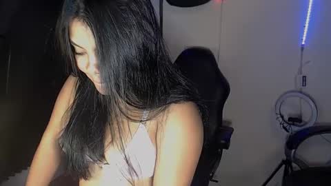 ivy online show from October 12, 4:37 am