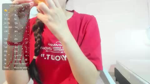 izelevans online show from March 27, 11:33 am