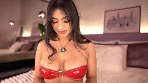 izzywild1 online show from March 1, 12:05 pm