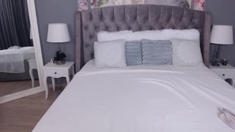 Jackie online show from January 19, 4:03 pm