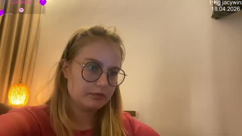 jacywinslat online show from April 18, 7:58 pm