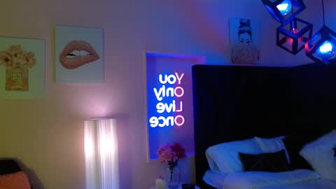 JADE online show from September 12, 3:51 am