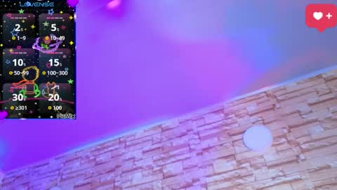 jade white  online show from March 11, 1:36 pm