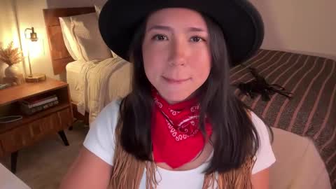 Jade Love online show from October 31, 10:47 pm