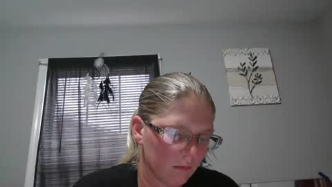 JadeLuv online show from November 9, 7:43 pm