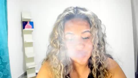 jan_milkhot online show from January 7, 1:58 pm